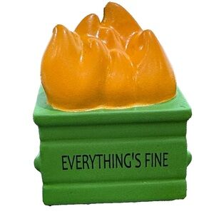 Stress Reliever Ball Everything‘s Fine Dumpster Fire New in Package